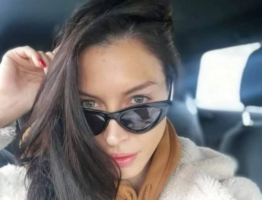 Εύα Μπάση: Από το πολιτικό ρεπορτάζ στο... «My style rocks» (φωτο)